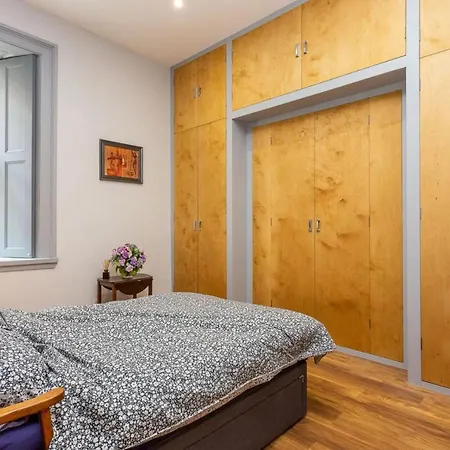 Apartment The Atmos Borrisokane